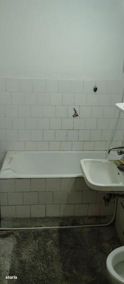 ap. 3 cam MVI str. Gladiolei 6 et 4 , 820 Eu/ mp - 7