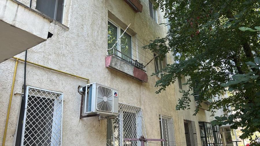 Brotacei 2 camere etaj 1 - 9