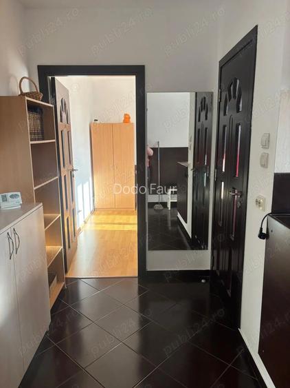 De inchiriat Apt. 1 camera mansarda pere?i drep?i - Lidia - proprietar