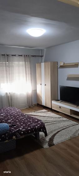 Vand / Garsoniera D mare / Nufarul et 3 / mobilata / 61000 E - FIX - 4