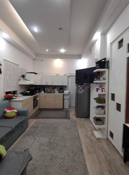 Casa curte 5 camere - stare excelenta - sector 3 - zona Mall Vitan - Proprietar - 8