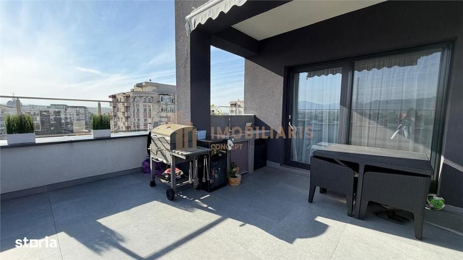 Apartament cu 4 camere în Central
