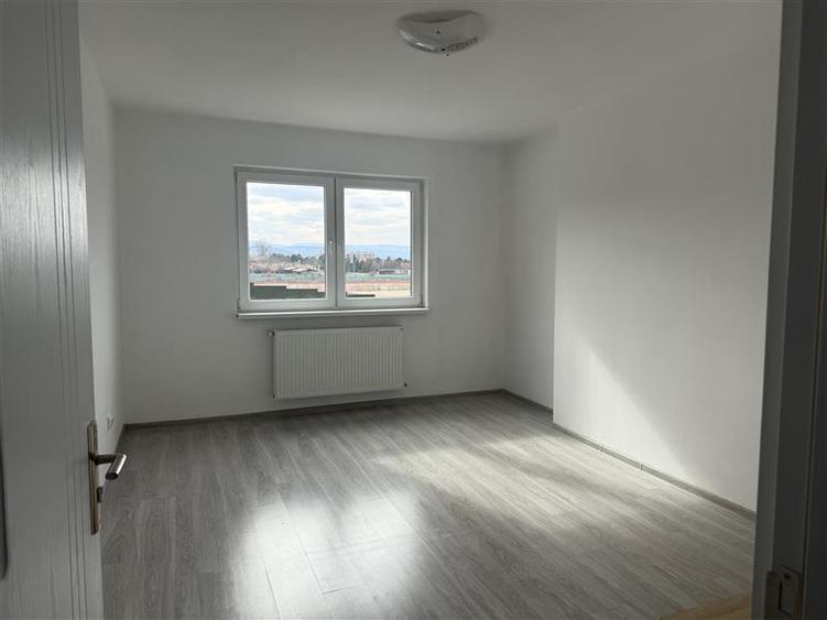 Oportunitate Apartament 3 camere zona Bmw - 1