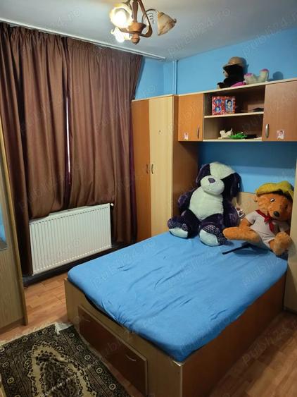 Apartament 3 camere, 2 bai, parter inalt Micro 11, Targovi?te - 2