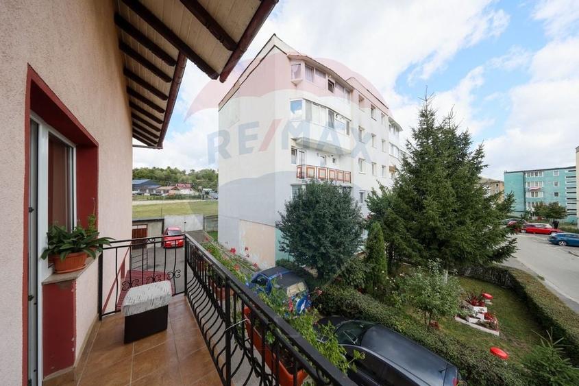 Vila de inchiriat în Zarnesti – locuinta, afacere sau ambele - 22