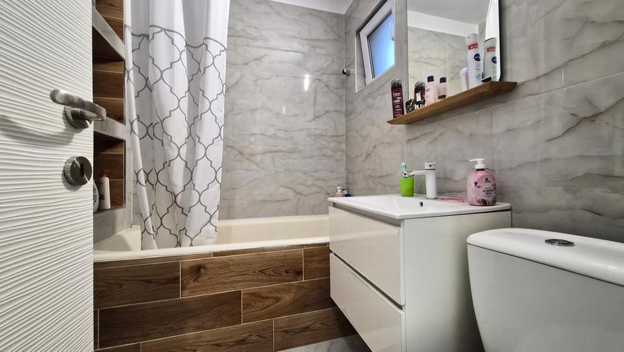 Tomis Nord - ap 3 cam, et 7/10 , centrala gaze (partial mobilat) - 7