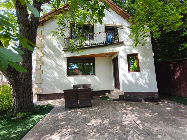 Casa cu 4 camere de vanzare in Copou zona IRO /Liceul Mihai Eminescu - 1