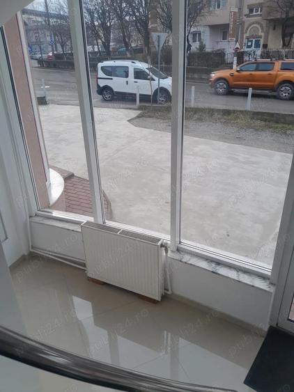 Spa?iu multifunc?ional + vitrina + parcare Bulevardul Republicii Baia Mare - 1