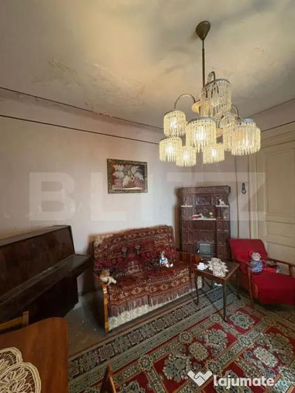 Casa de vanzare pentru renovare sau demolare zona pre - 7