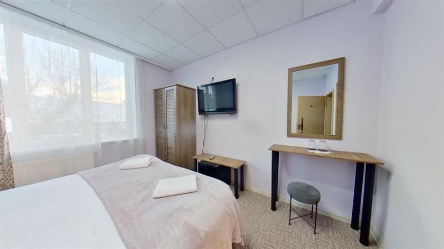 In aria Centrala a Brasovului, Hotel distinct - 5