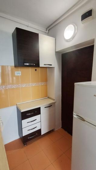 Garsoniera de inchiriat - 8