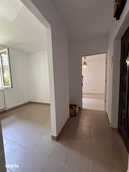 De vanzare garsoniera cf 1, zona excelenta Pret 38000 euro negociabil - 4
