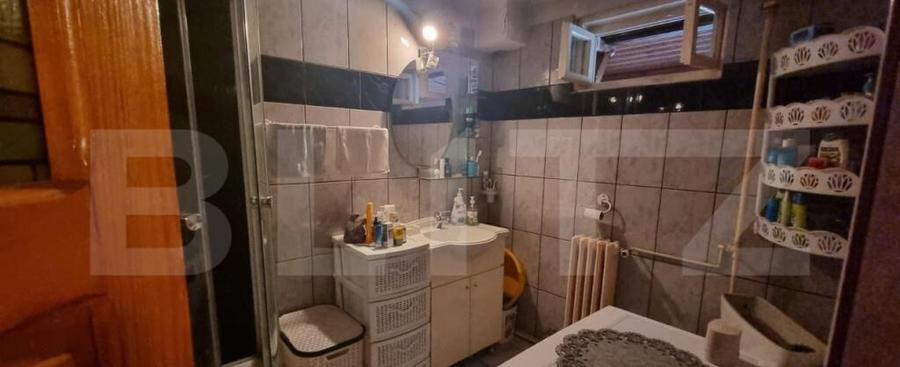 Casa individuala, 6 camere, 155 mp utili, teren 304 mp, zona - 5