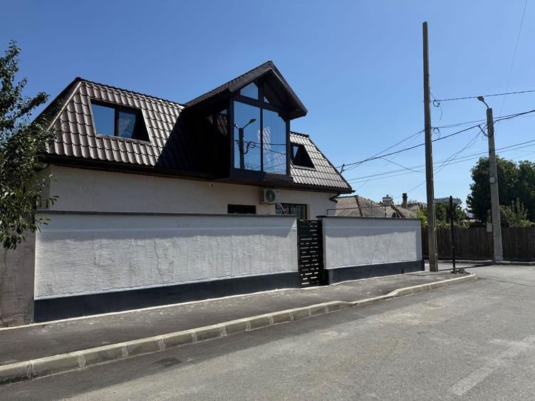 Casa de vanzare parter + mansarda - 5