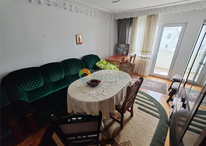 Zona Orizont , 3 camere , 2 bai , 83.000 Euro