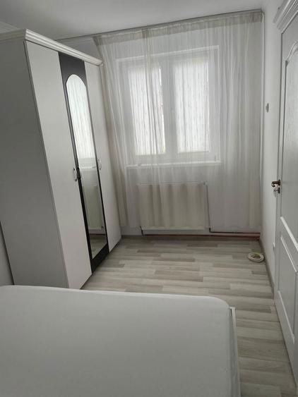 Apartament de vanzare - 3
