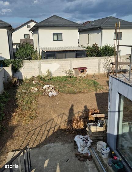 Casă cu 4 camere cu Teren 561 Mp în Central