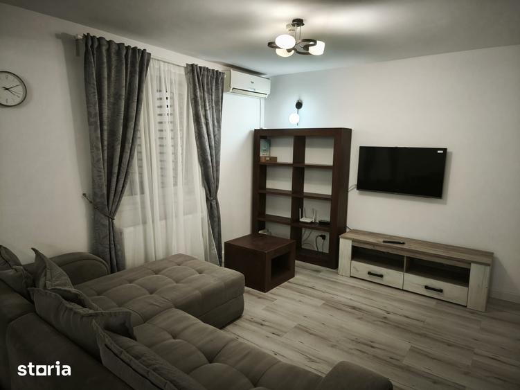 Casă cu 4 camere cu Teren 50 Mp în Central