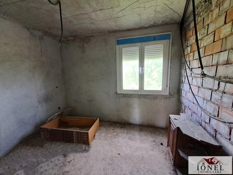 Vanzare casa semifinisata in Teius - 4