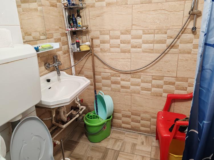 Apartament 2 camere liber la vanzare zona Florilor - 9