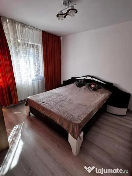 Apartament 2 camere 1 Mai Insula - 10