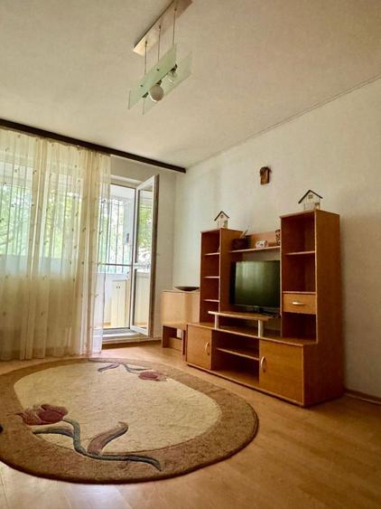 Chirie apartament 2 camere - 1