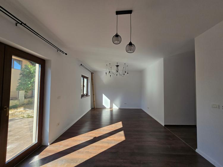 Giroc- Casa 4 camere- Prima inchiriere- Vatra satului - 1