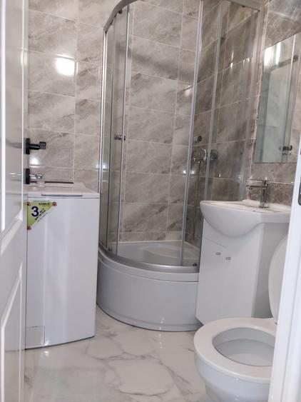 Cameră de cămin cu baie proprie,etaj 2,zona Mihail Sturdza,etaj 2,cu chiriaș - 5