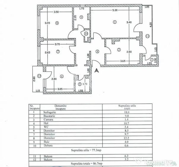 Apartament cu 4 camere decomandat în Prundu