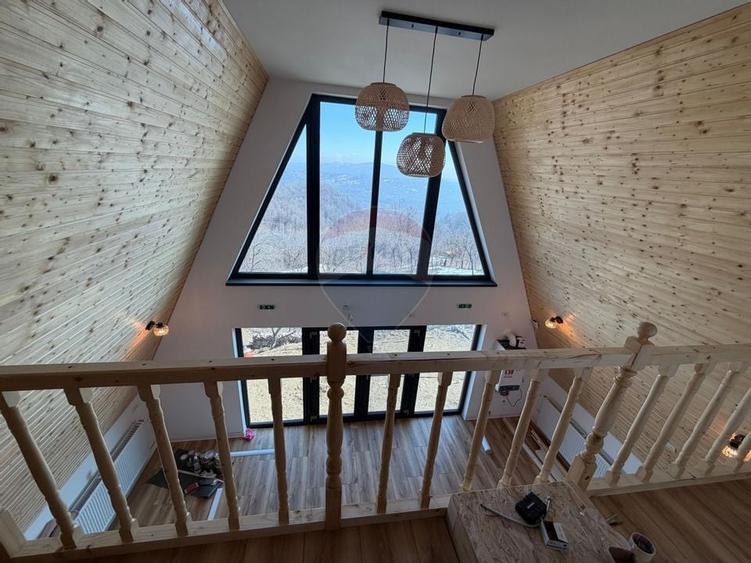De vanzare Cabana A-Frame cu 1850 mp teren in zona Pucioasa, DB - 7