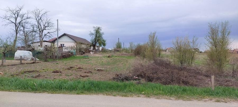 Vand teren intravilan Teius - 2