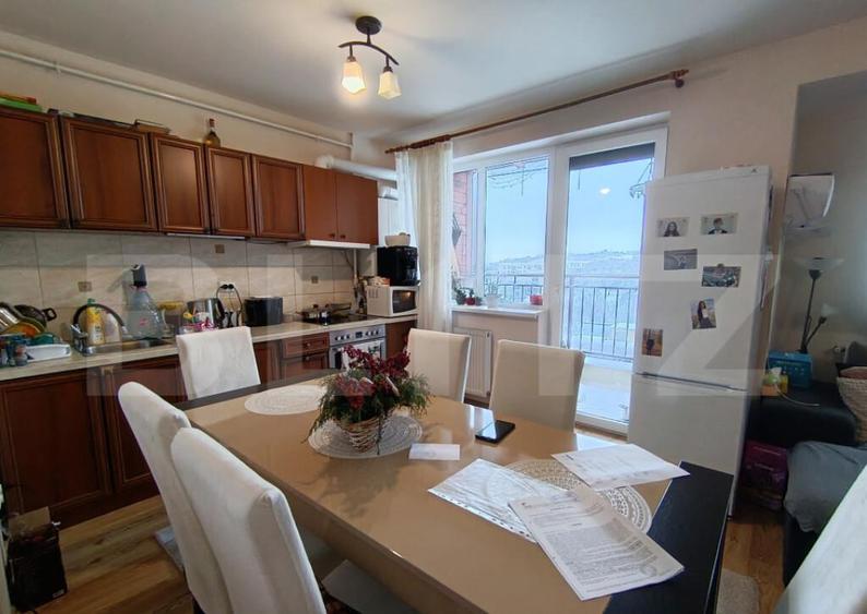 Apartament cu 2 camere ?i living in suprafa?a de 81 mp - 8