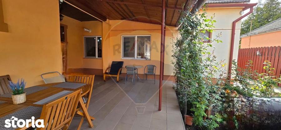 Casa de vanzare cu mansarda spa?ioasa in Chi?ineu-Cri? - 12