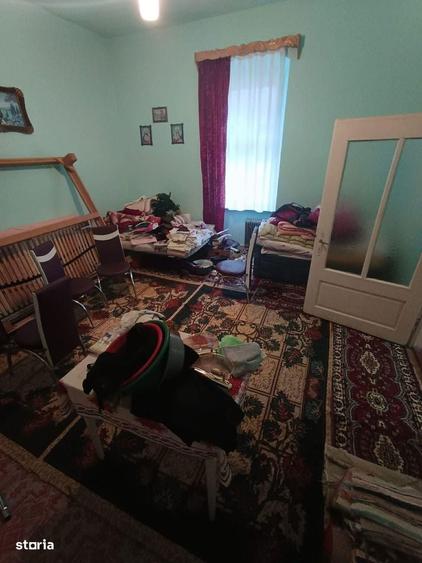 Casa , 3 camere, curte mare, lini?te,pre? negociabil - 12