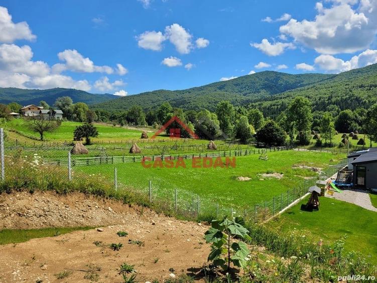 Casa (pensiune) noua an 2023 5 dormitoare teren 2020mp 380.000e - 11