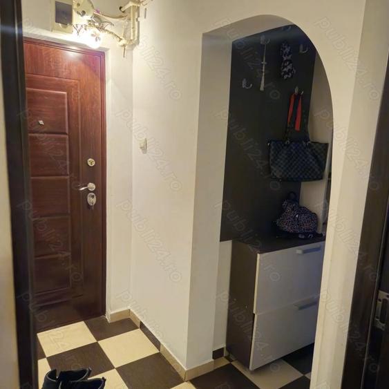 Apartament cu 3 camere de vanzare - 4