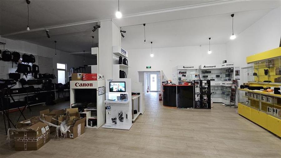 Spatiu comercial servicii tertiare 184mp,Ultracentral, bd. Eroilor - 3