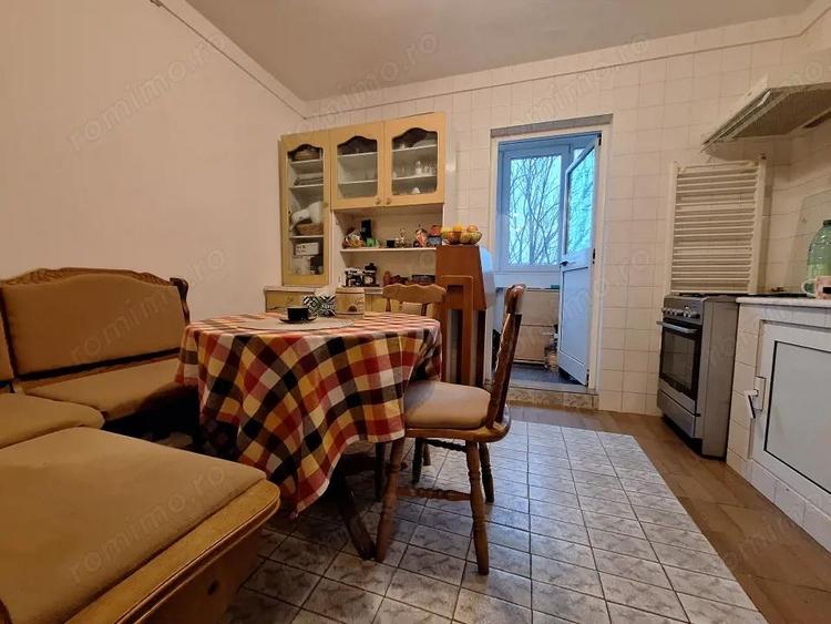 Apartament cu 2 camere - mobilat si utilat - zona Torontalului - 8