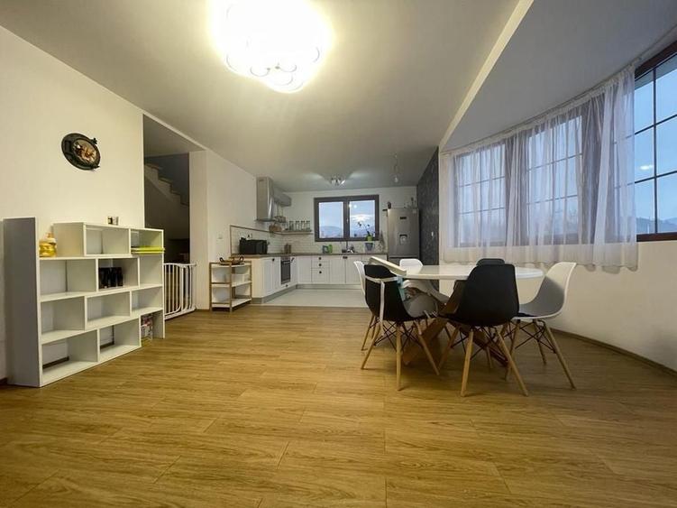 Casa de inchiriat in zona Cristian - 3