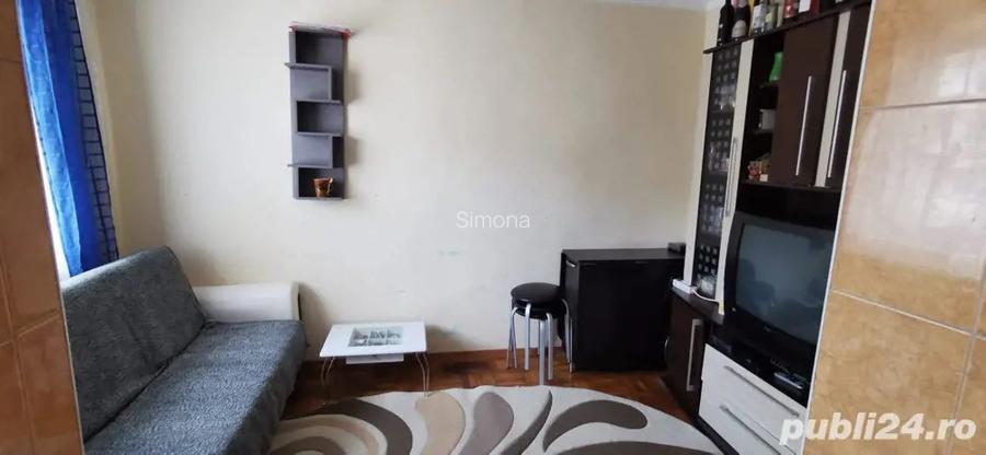 Apartament 3 camere, balcon si parcare....