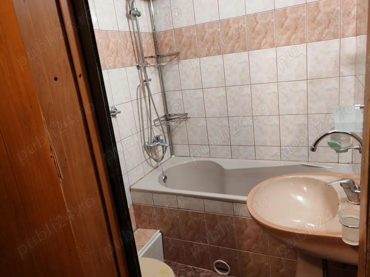 Apartament 3 camere-cvartal Onesti - 3