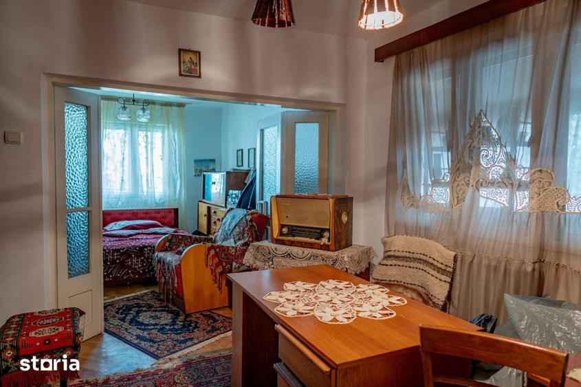 Casă cu 7 camere cu Teren 1308 Mp în Tazlău