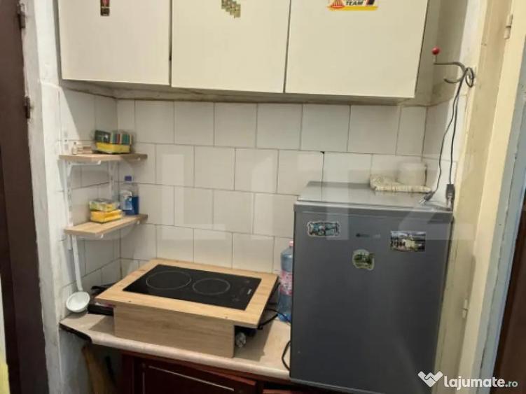 Garsoniera zona Tractorul, mobilata, etaj intermediar - 2