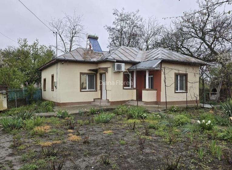 Casa si teren in localitatea Darza -  la 3 km de Buftea