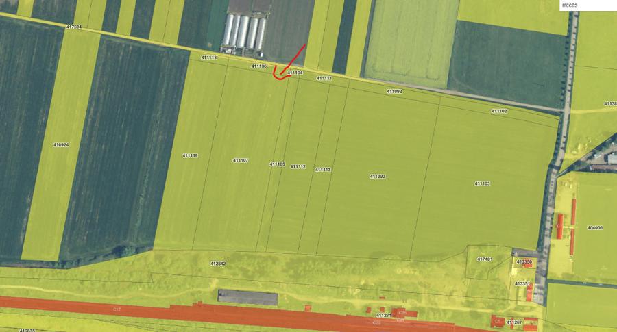 Teren cu Acces la calea ferata - 1