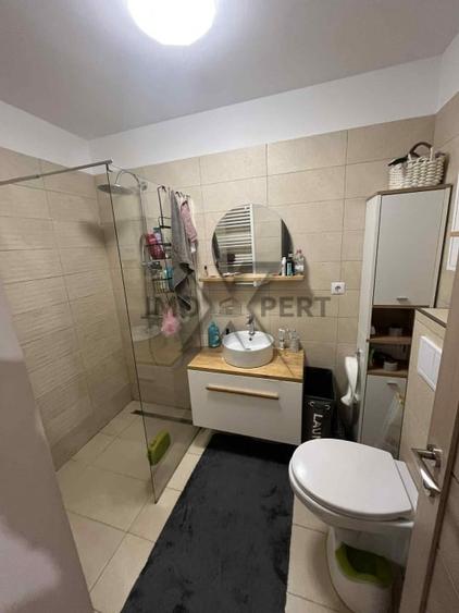 Apartament cu 2 camere, parcare, zona Vivo - 7