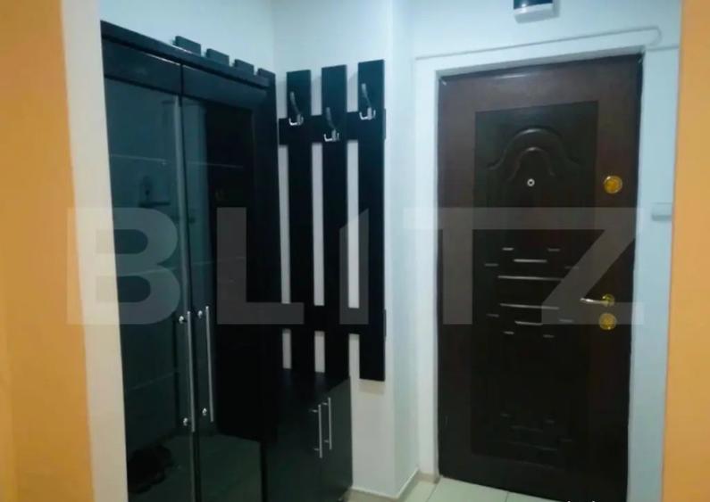 Garsoniera , 30mp, zona Materna - 2