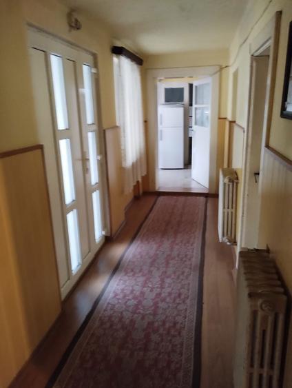 Casa in Agnita str. Closca, 5 camere, singur in curte, teren 800mp - 3