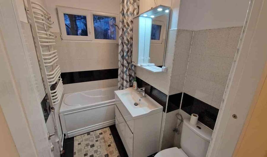 Chirie apartament 3 camere cu 2 balcoane zona Astra str.Neptun - 5