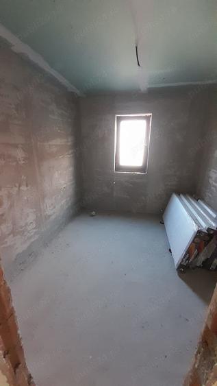 Proprietar, vand casa tip duplex, zona excelenta - 2